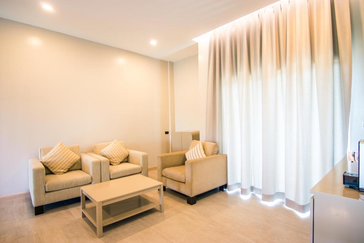 Searidge Hua Hin Resort & Poolvilla Khao Tao Buitenkant foto